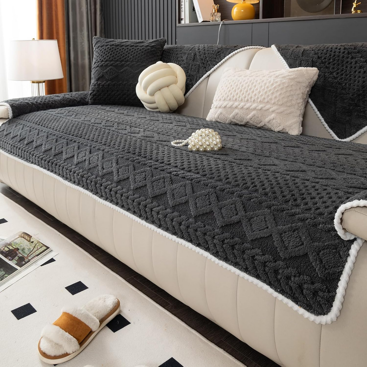 Soft Non-Slip Sofa Cover, Washable Couch Protector with Geometric Jacquard Pattern, Comfortable Furniture Cover for Living Room & Home