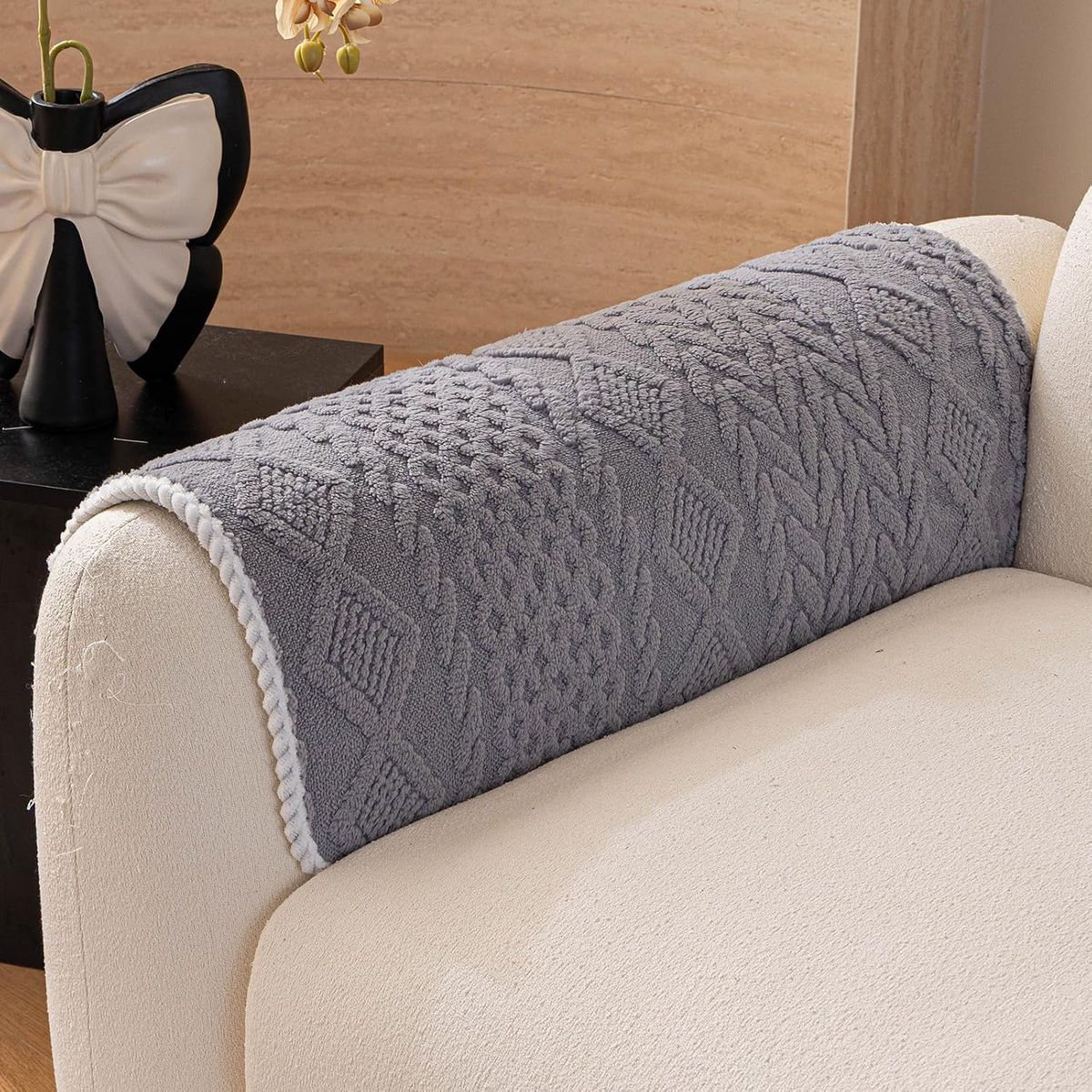 Soft Non-Slip Sofa Cover, Washable Couch Protector with Geometric Jacquard Pattern, Comfortable Furniture Cover for Living Room & Home
