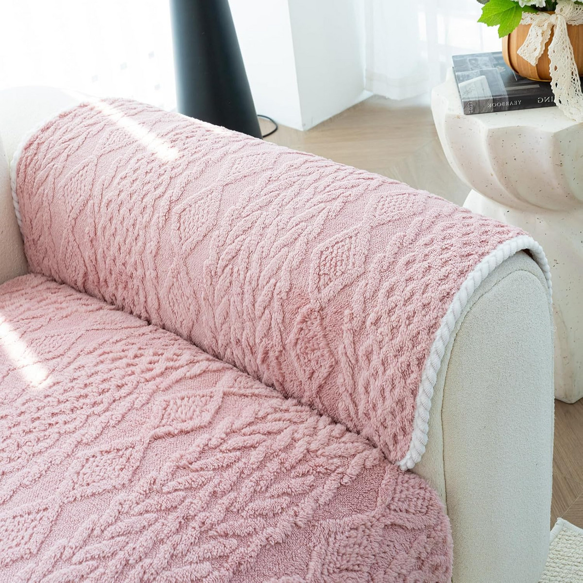 Soft Non-Slip Sofa Cover, Washable Couch Protector with Geometric Jacquard Pattern, Comfortable Furniture Cover for Living Room & Home