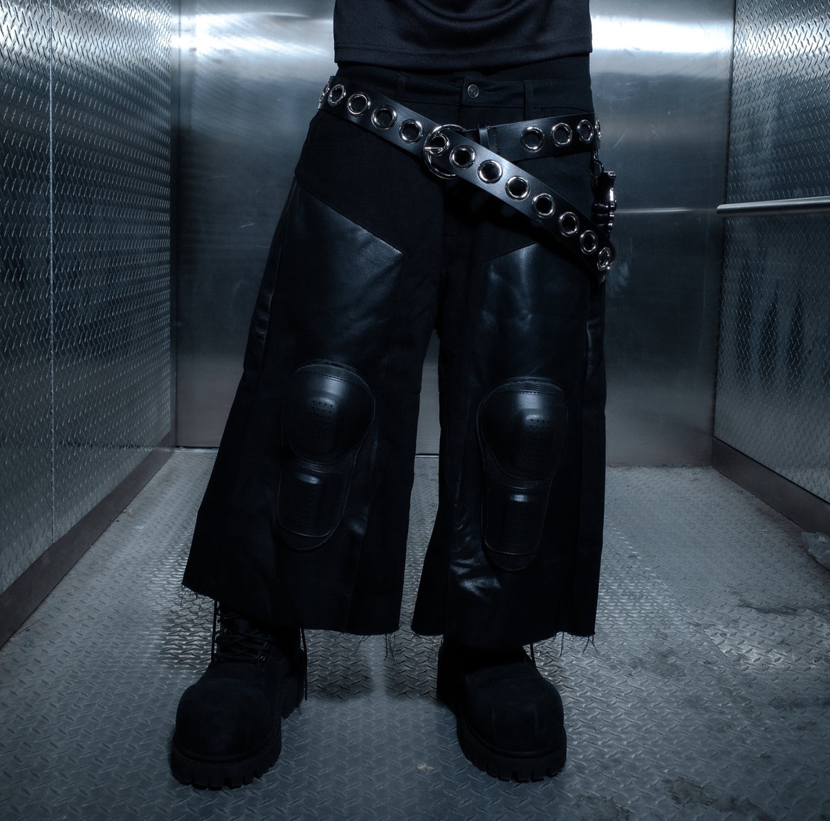 BL NOCTURNE LEATHER 3/4TH CAPRI PADDED DENIM
